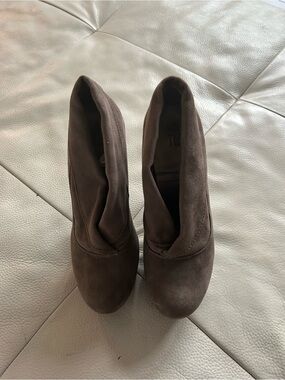 Massimo Dark Brown Suede Ankle Booties, Size 7 1/2